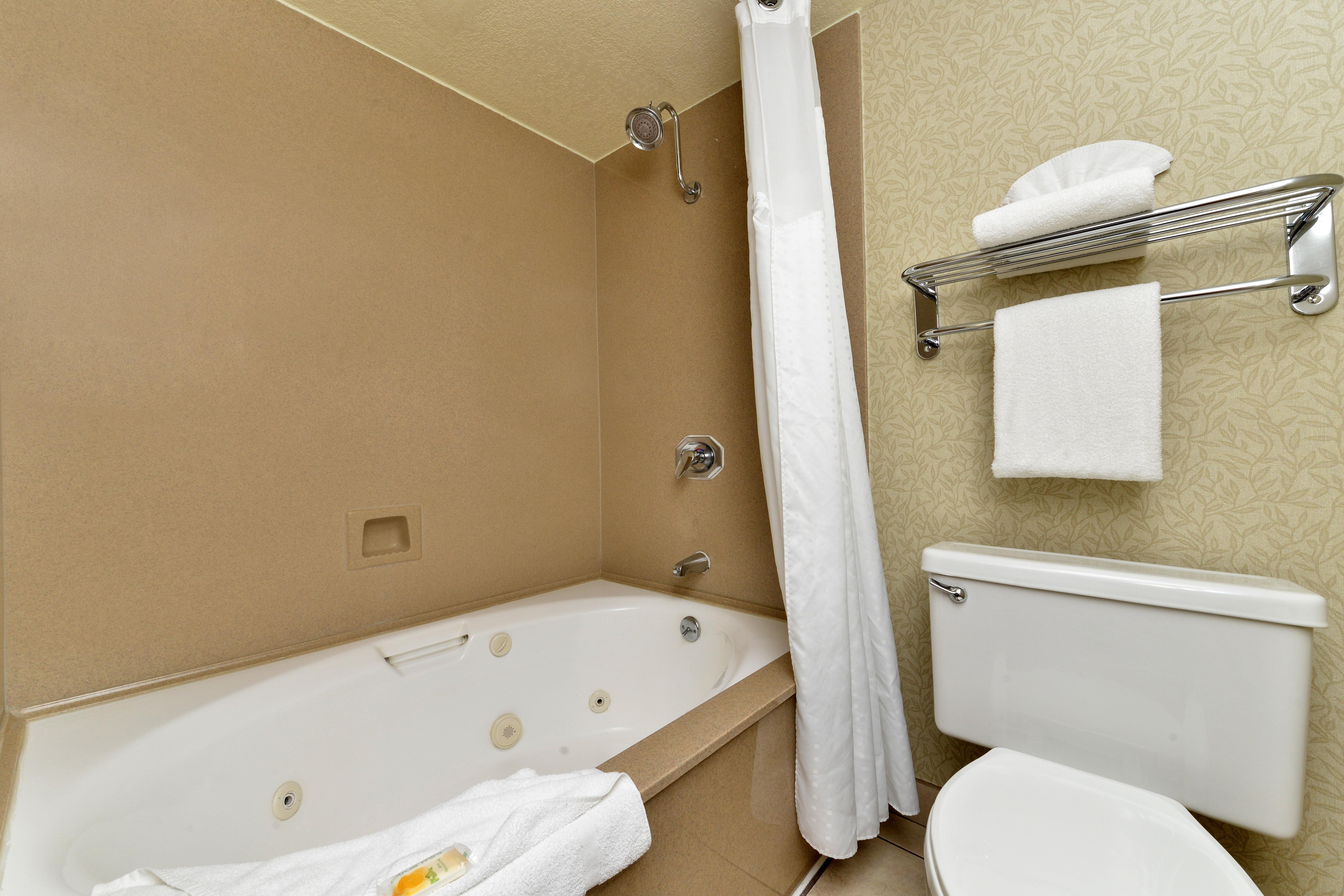 - Northeast Sacramento By Ihg Hotel 3*