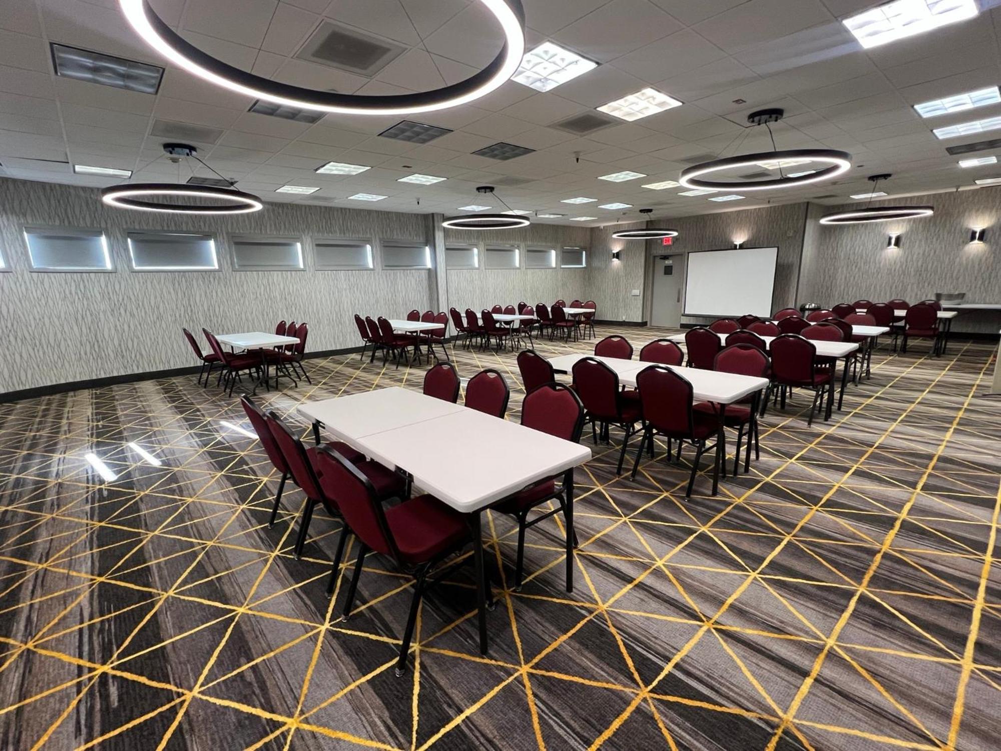 - Northeast Sacramento By Ihg Hotel 3*
